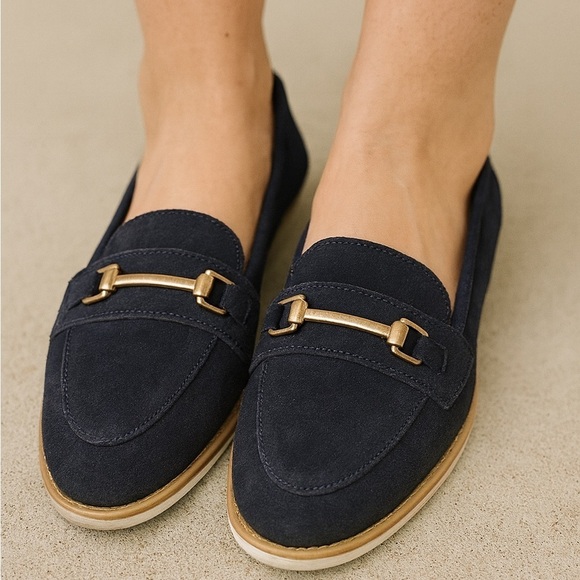 Enzo Tesoti Shoes - Enzo Tesoti Leather Suede Low Heel Loafer Sz 8.5 US (39 EU) Navy w/ Gold Accent